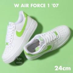 24【新品】NIKE WMNS AIR FORCE 1 ホワイト グリーン